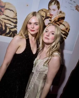 Dakota Fanning OnlyFans Leaked Free Thumbnail Picture - #CRJ29O5eVP