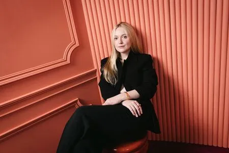 Dakota Fanning OnlyFans Leaked Free Thumbnail Picture - #I6LYZPCfHm