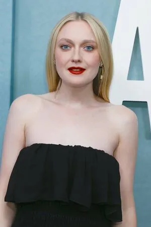 Dakota Fanning OnlyFans Leaked Free Thumbnail Picture - #M1OeTDhwt6