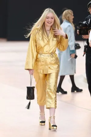 Dakota Fanning OnlyFans Leaked Free Thumbnail Picture - #NN5PdzvJrg