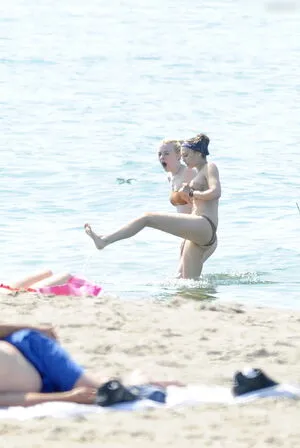 Dakota Fanning OnlyFans Leaked Free Thumbnail Picture - #RvsrUtE6OJ