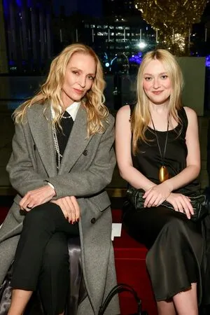 Dakota Fanning OnlyFans Leaked Free Thumbnail Picture - #WdrSOSqeLX