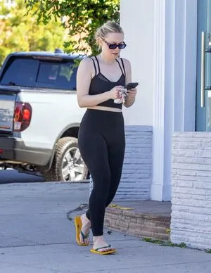 Dakota Fanning OnlyFans Leaked Free Thumbnail Picture - #XuB1Nfq460