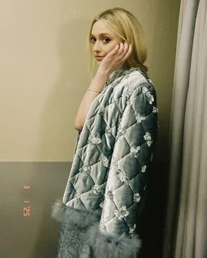 Dakota Fanning OnlyFans Leaked Free Thumbnail Picture - #Y8qt2XULlx