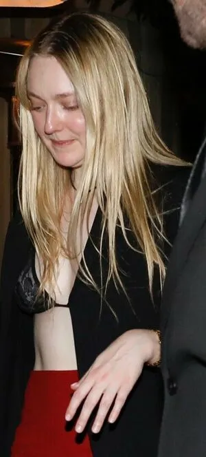 Dakota Fanning OnlyFans Leaked Free Thumbnail Picture - #ZrtsI0cOKH