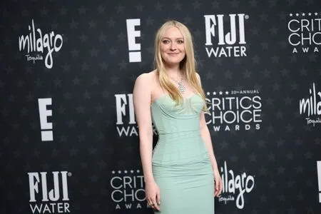Dakota Fanning OnlyFans Leaked Free Thumbnail Picture - #eR3Ox1RBlZ