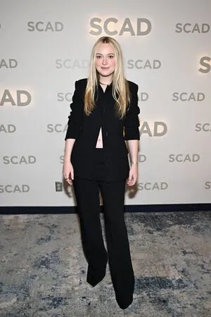 Dakota Fanning OnlyFans Leaked Free Thumbnail Picture - #hjIUws9B0f