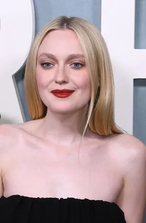 Dakota Fanning OnlyFans Leaked Free Thumbnail Picture - #jinUq5Uf31