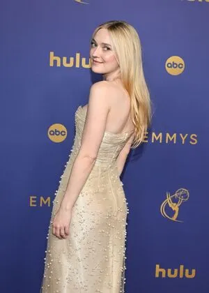 Dakota Fanning OnlyFans Leaked Free Thumbnail Picture - #l5pMv5DcJv