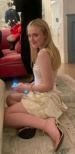 Dakota Fanning OnlyFans Leaked Free Thumbnail Picture - #l7JU4wSEoo