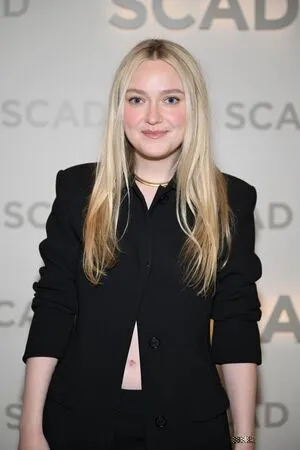 Dakota Fanning OnlyFans Leaked Free Thumbnail Picture - #lzYWNqMYvO