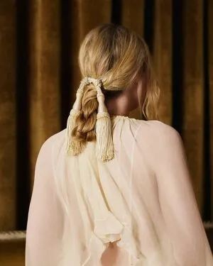 Dakota Fanning OnlyFans Leaked Free Thumbnail Picture - #mdxqIbOkCY