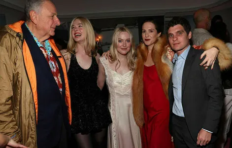 Dakota Fanning OnlyFans Leaked Free Thumbnail Picture - #o2byNDA6uO