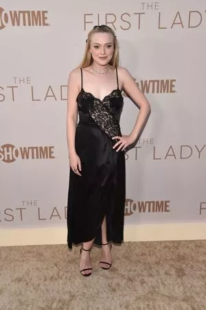 Dakota Fanning OnlyFans Leaked Free Thumbnail Picture - #hwnRFSM7uD