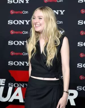 Dakota Fanning OnlyFans Leaked Free Thumbnail Picture - #w8WrORcaCM