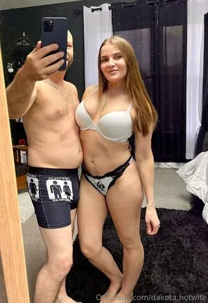 Dakota Hotwife OnlyFans Leaked Free Thumbnail Picture - #YduV2PnidO