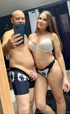 Dakota Hotwife OnlyFans Leaked Free Thumbnail Picture - #vt1kdDEBr1