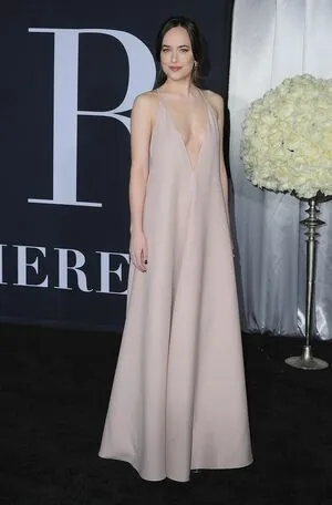 Dakota Johnson OnlyFans Leaked Free Thumbnail Picture - #0JlmM3lErN