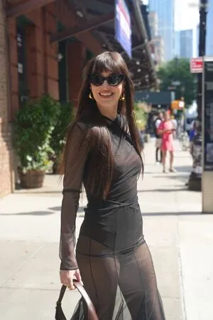Dakota Johnson OnlyFans Leaked Free Thumbnail Picture - #F1lw7f6sfL