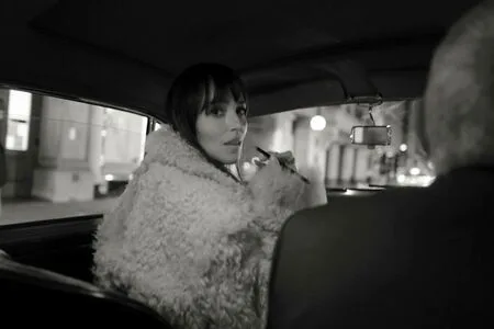 Dakota Johnson OnlyFans Leaked Free Thumbnail Picture - #MZOGp3UPQj