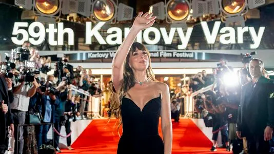 Dakota Johnson OnlyFans Leaked Free Thumbnail Picture - #byXFG135zO