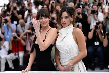 Dakota Johnson OnlyFans Leaked Free Thumbnail Picture - #uECuKxk2B3