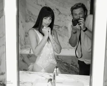 Dakota Johnson OnlyFans Leaked Free Thumbnail Picture - #wf3iUW1aOo