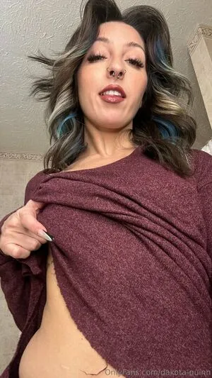 Dakota Quinn OnlyFans Leaked Free Thumbnail Picture - #PICUtvlbi2