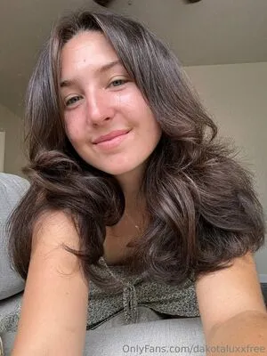 Dakotaluxxfree OnlyFans Leaked Free Thumbnail Picture - #pn9A5jL4W8