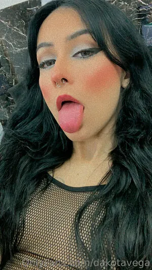 Dakotavega OnlyFans Leaked Free Thumbnail Picture - #2QDuWC9Ftl