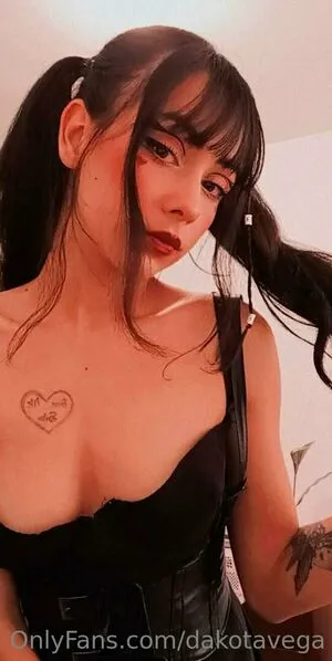 Dakotavega OnlyFans Leaked Free Thumbnail Picture - #HwWUAgeINi