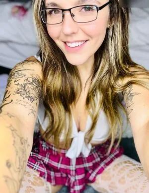 Dallyallyallas OnlyFans Leaked Free Thumbnail Picture - #TaJNaGJvN9