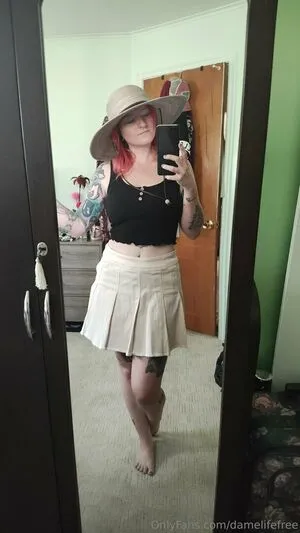 Damelifefree OnlyFans Leaked Free Thumbnail Picture - #drPSXUmAQp