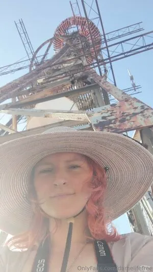 Damelifefree OnlyFans Leaked Free Thumbnail Picture - #weRIReRbXd