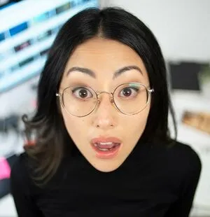 Dami Lee OnlyFans Leaked Free Thumbnail Picture - #QliLSi8MOx