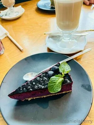 Danaberry OnlyFans Leaked Free Thumbnail Picture - #1SxSZbGaxW