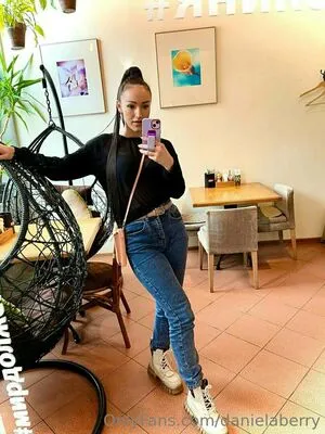 Danaberry OnlyFans Leaked Free Thumbnail Picture - #1m69hYdzkw