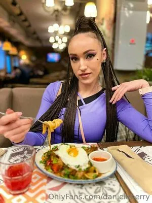 Danaberry OnlyFans Leaked Free Thumbnail Picture - #reUrveVide