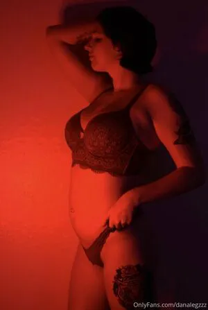 Danalegzzz OnlyFans Leaked Free Thumbnail Picture - #2z5BdxBO6k