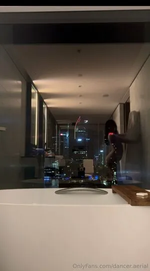 Dancer Aerial OnlyFans Leaked Free Thumbnail Picture - #3Q2rUHOM7P