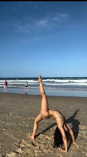 Dancer Aerial OnlyFans Leaked Free Thumbnail Picture - #ikngT1HHY5
