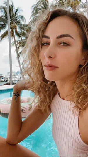 Dancewithana OnlyFans Leaked Free Thumbnail Picture - #s2vPCRbO7g