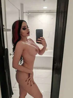 Dani Divine OnlyFans Leaked Free Thumbnail Picture - #PhpevZeRdk