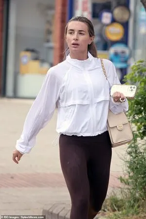 Dani Dyer OnlyFans Leaked Free Thumbnail Picture - #5TcD94JzXg