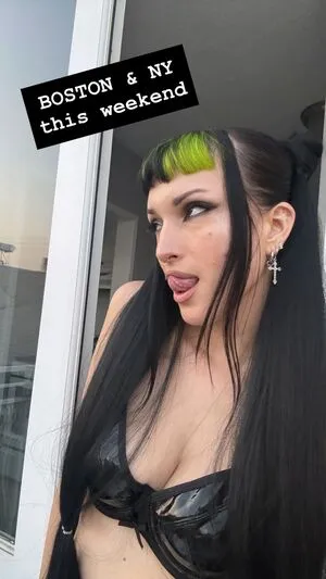 Dani Thorne OnlyFans Leaked Free Thumbnail Picture - #4LISA1txEv