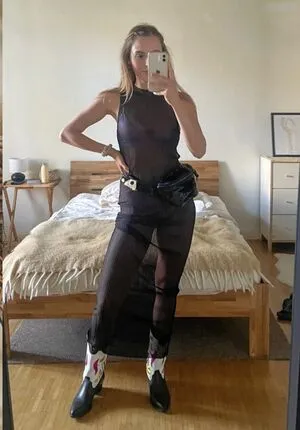 Dania Kr OnlyFans Leaked Free Thumbnail Picture - #6pYVTy8Sr2