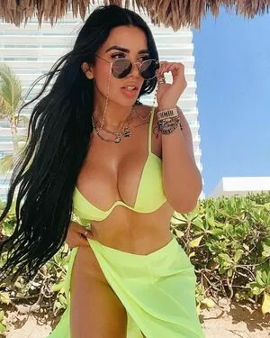 Dania Mndez OnlyFans Leaked Free Thumbnail Picture - #ppPFsepWAa