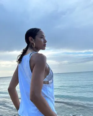 Dania Ramirez OnlyFans Leaked Free Thumbnail Picture - #4EZK9TlC3i