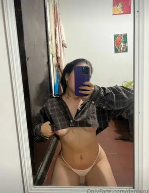 Daniazul OnlyFans Leaked Free Thumbnail Picture - #MAnOYdr00q