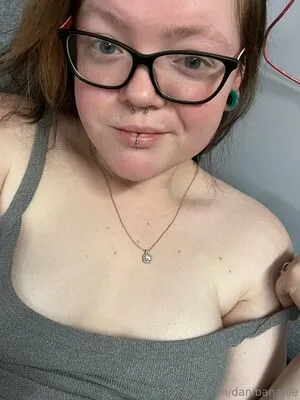 Danibananie OnlyFans Leaked Free Thumbnail Picture - #Y2rEETltVh